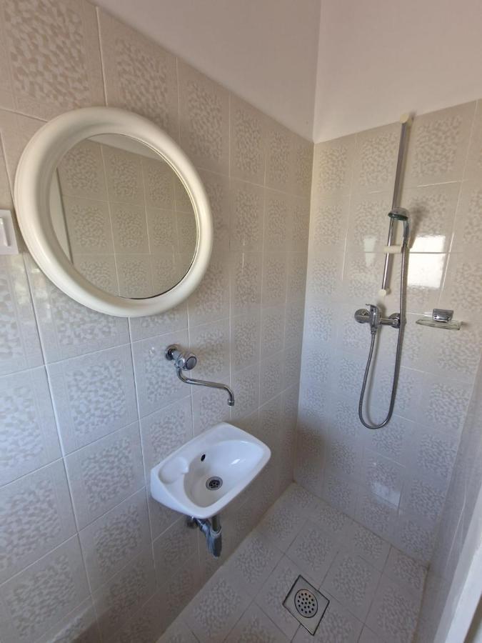 Apartman Lugovic Sibenik Ngoại thất bức ảnh
